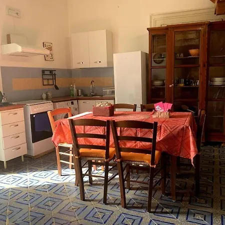 Casetta Caladi Superior - Centro Storico Apartment *